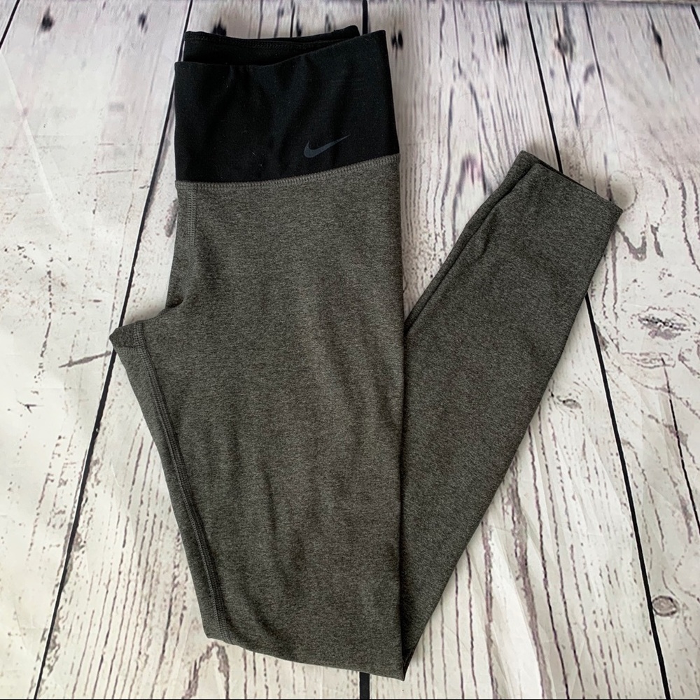 Nike Dri-Fit Gray & Black Leggings XS
